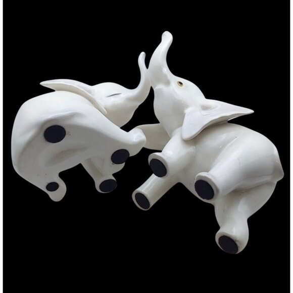 Pair Vintage White Porcelain Elephants Signed Tony Sitting & Standing Trunk Up - Picture 8 of 13